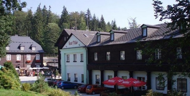 Zifkv hotel 1